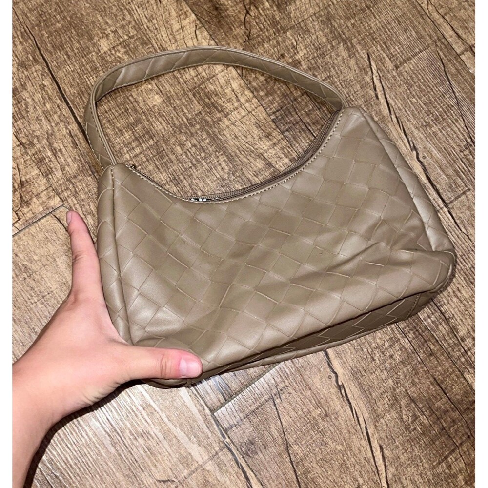 Brown tan women baguette purse bag
